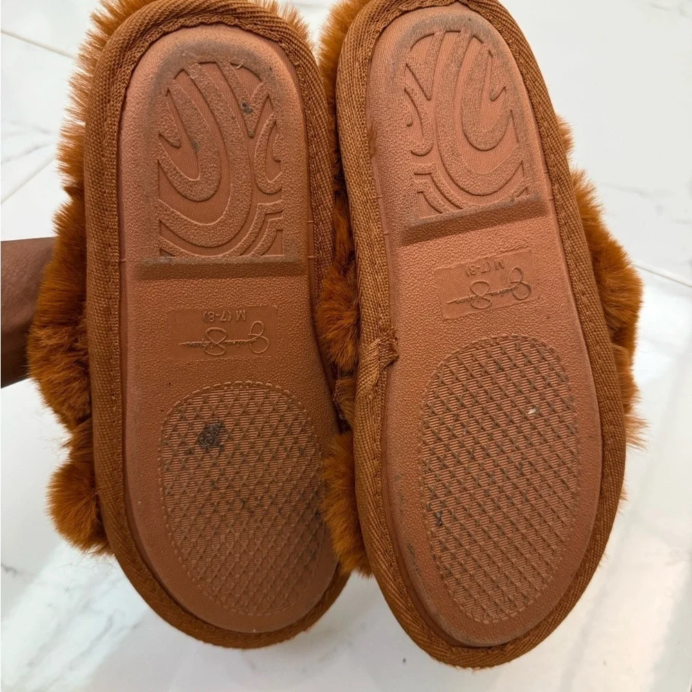 Jessica Simpson / Luxurious Faux Fur Slippers in Rich Brown/ Size
